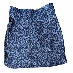 Ladies Peter Millar Golf / Athleisure Skort with Pockets, Navy Blue Print, XS